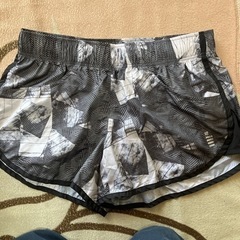 ゴーセン　バドミントン　ウエア
