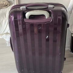 【使用感あり】キャリーケース