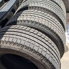 中古 アメ車 ミシュラン X ICE  スタッドレスタイヤ　4本の画像