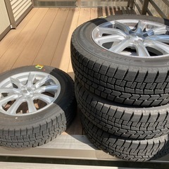 ライズ、ロッキー用スタッドレスタイヤ