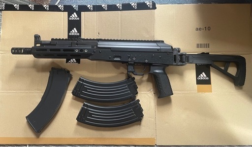 東京マルイ　ガスガン　akx 　3マグ