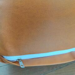 クッション2個  の画像