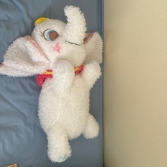 ディズニー 赤いほっぺ ギガジャンボ寝そべりダンボ の画像