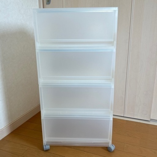 無印良品　ポリプロピレン　ケース　　4つ