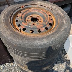 セレナ純正鉄チン