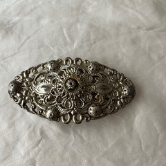 シルバー　バレッタ