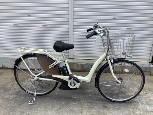 437  ブリヂストン新機種電動アシスト自転車Beaute 26インチアイボリーアルミ