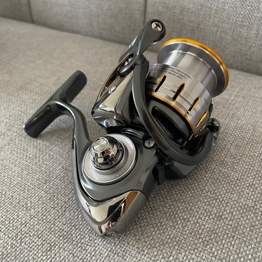 DAIWA BLAST LT 4000-CH ダイワリール　グローブライド　釣り