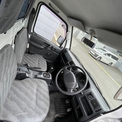 商談中　車検R8年3月　DA63T 軽トラ　エアコン無し　4WDの画像