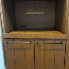 ROWYA 食器棚の画像