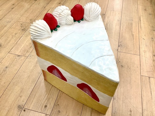 ショートケーキ！イースねチェアのご紹介です！！！