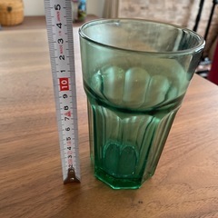 IKEA 大きめ　グラス　グリーン　2個　の画像