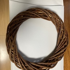 リース土台　　天然花材　つる仕様