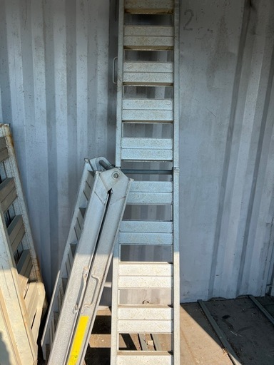 値下げしました  中古折りたたみ式アルミブリッジ