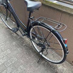リサイクルショップどりーむ荒田店 No1397 自転車　２７インチ　ママチャリ　LEDライト付き　シンプルで乗りやすい♪　人気の黒♪の画像