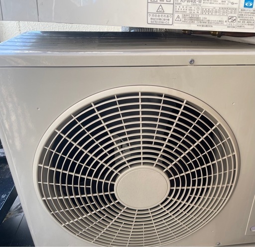 中古FUJITSUエアコン 冷房4.0kw 暖房5kw  2015年　
