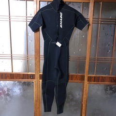 未使用men'sウェットスーツ（Ｌ）の画像