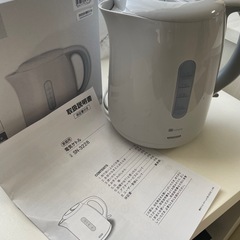 ニトリの電気ケトルの画像