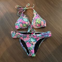 Victoria’s Secret ビキニ
