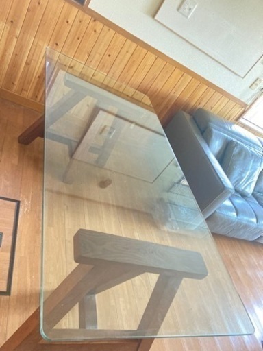 引取限定 ダイニングテーブル（ガラステーブル）