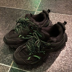 バレンシアガ　トラック　トレーナー