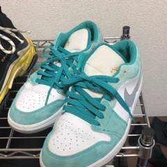 NIKE エアジョーダン1 ロー