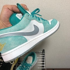 NIKE エアジョーダン1 ローの画像