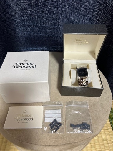 9月22日までヴィヴィアン腕時計(セット購入がお得？！)