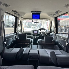 フリップダウンモニター付き☆走行 9万キロ台☆月々1.2万円〜分割払い可❗️車検2年付き！大人気☆日産 セレナ ハイウェイスター☆8人乗り☆☆ナビ☆走行中DVD見れます☆ETC☆バックカメラ☆ドラレコ付きのフル装備☆両側電動スライドドア☆クルーズコントロール搭載☆ウィンカーミラー☆フル装備☆車内広々三列シート‼️の画像