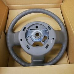 NISSAN 日産　ニッサン　キューブのステアリング　ハンドル　エアバック付　未使用品