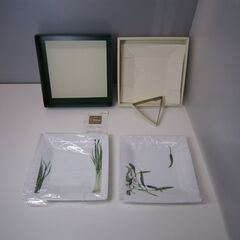 ノリタケ   スクエア プレート ( 絵変り ペアセット )  ...