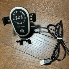 車載用　充電器