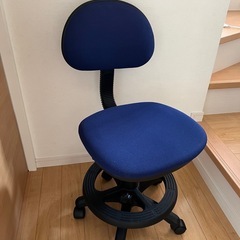 イス　オフィスチェア