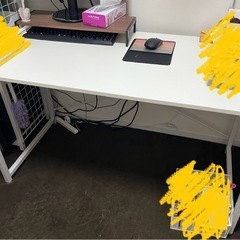 【お譲り先決まりました】 120×60 デスク