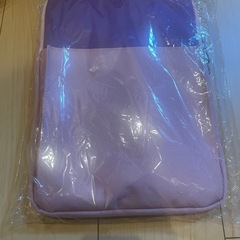 タブレット収納バッグ　新品