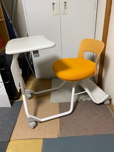 イトーキ イス　机セット　引き取り限定