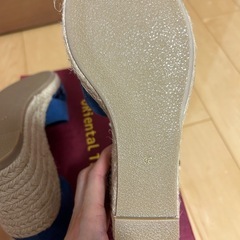 新品　サンダルの画像