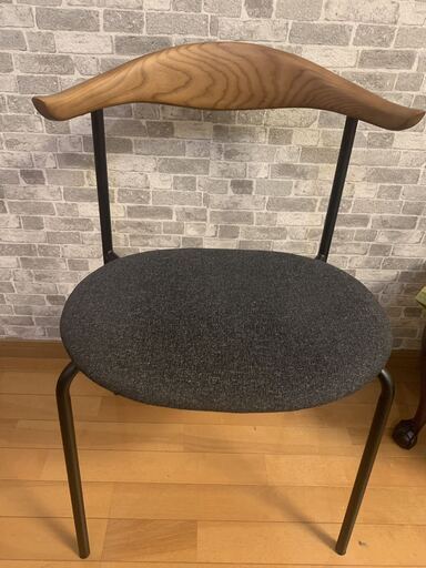 僅か3か月使ったほぼ新品のATOM CHAIRを8000円で譲る（当時24750円で買った）