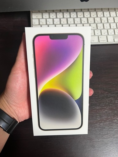 iPhone 14 Plus スターライト 128 GB SIMフリー