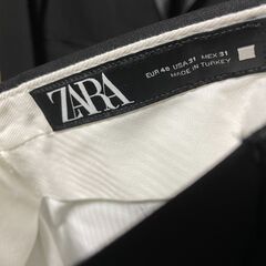 【ZARA】メンズタキシード（Mサイズ）上下セットの画像