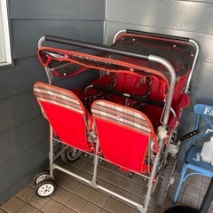 【商品多数のため不定期フリマ開催】4人乗りベビーカー 乳母車 対面ベビーカー