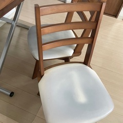 伸縮テーブル　回転チェア　の画像