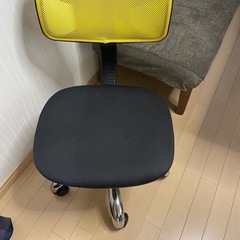 デスクチェアの画像