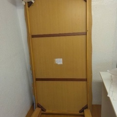 食卓テーブルの画像