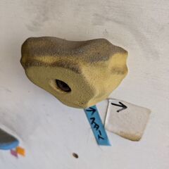 クライミングウォール（ホールド込み）の画像