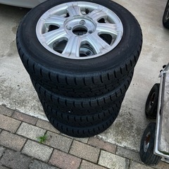 スタッドレスタイヤ美品　175.65R14 アルミホイール　アクア