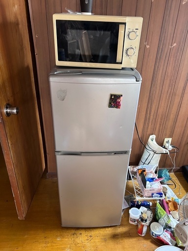 冷蔵庫 Fridge