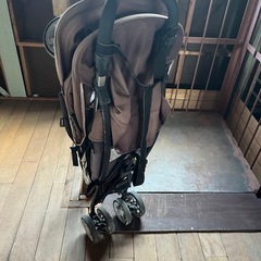 コンビベビーカーキューレットミューラー中古品の画像