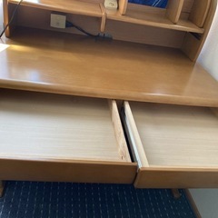 お話し中　学習机　無料でどうぞ（引取り限定）の画像