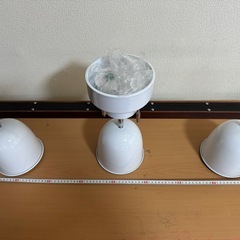 新品シーリング照明